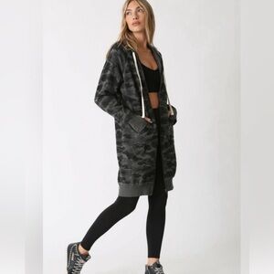 Electric & Rose Women's Joplin Hoodie Camo Size S